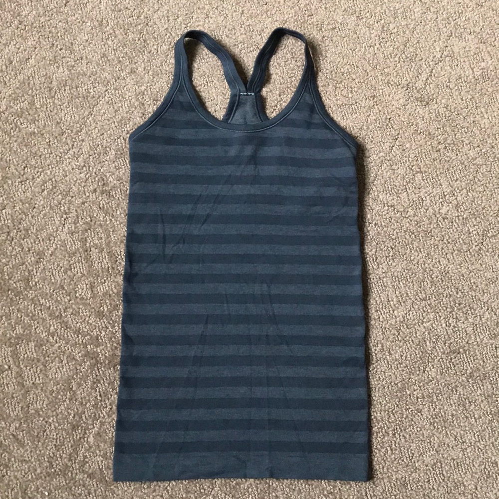 Workout tank top